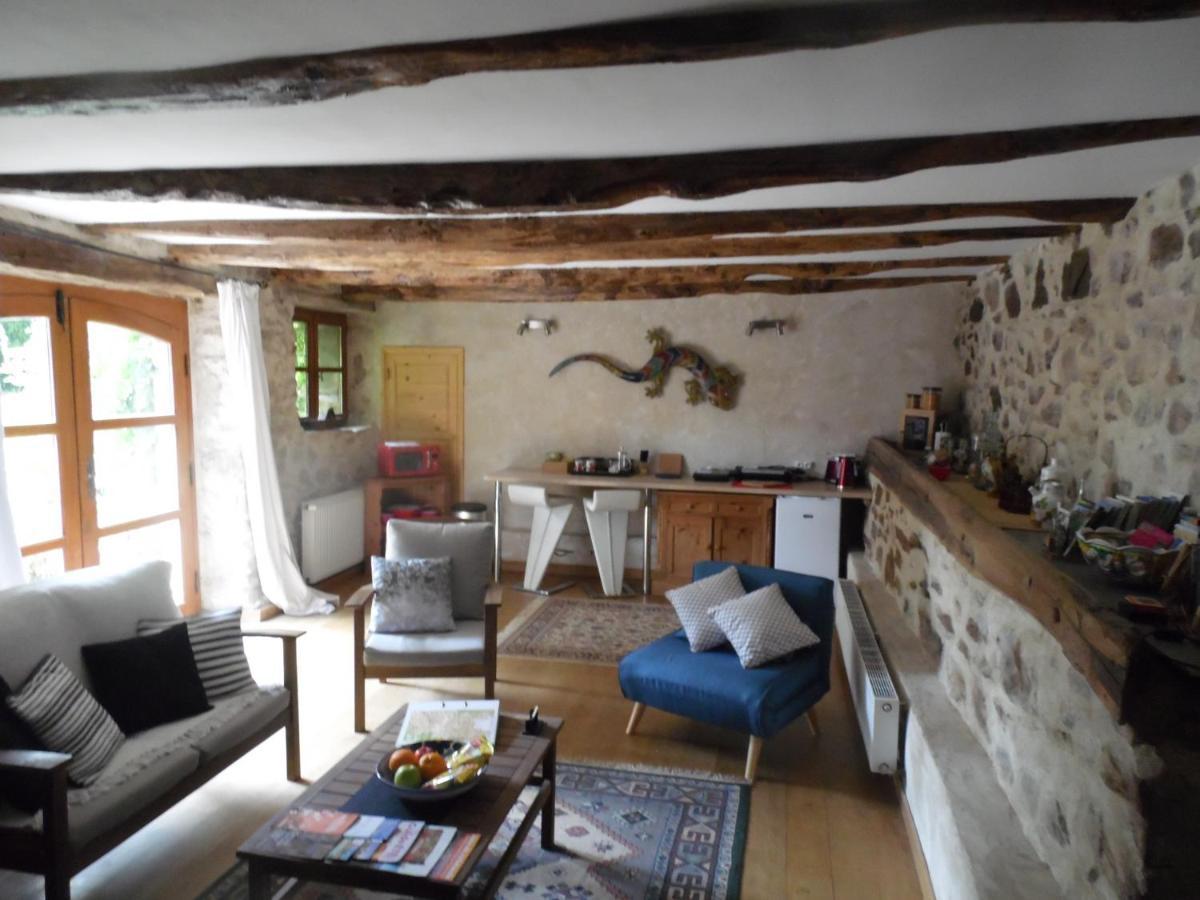 Bed and Breakfast Combecave Vabre-Tizac Exteriér fotografie